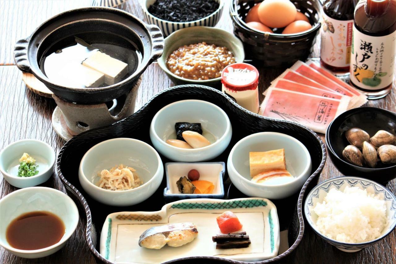 Miyahama Grand Hotel Hatsukaichi Eksteriør bilde